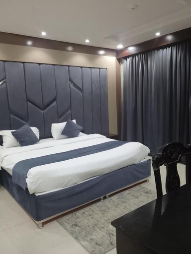 Others 2, aman home 1 for servied apartment, Riyadh