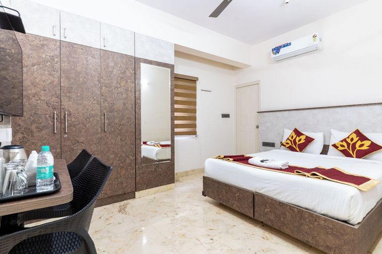 Others 2, Hotel Metro Grand, Bangalore