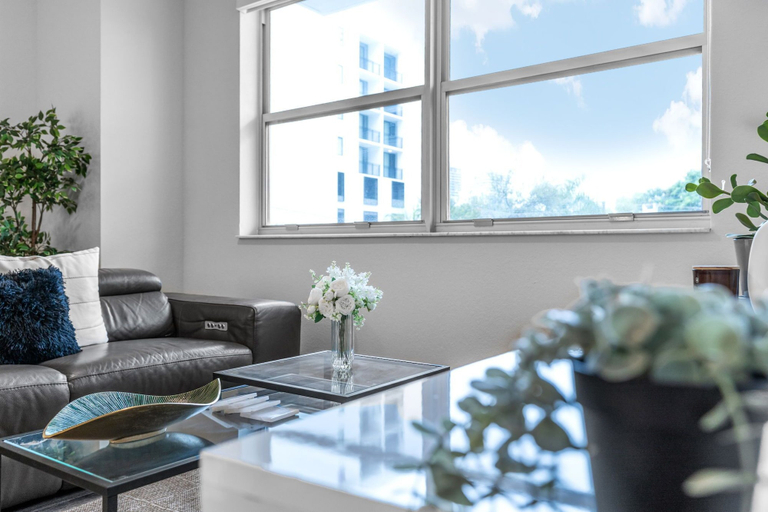 Others 5, Blu Apartments, Miami-Dade