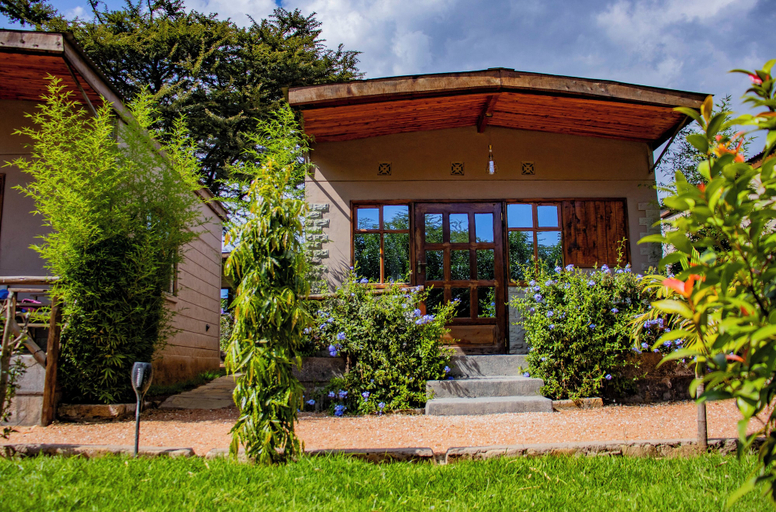 Others 2, Emirishoi cottages and garden bistro, Narok North