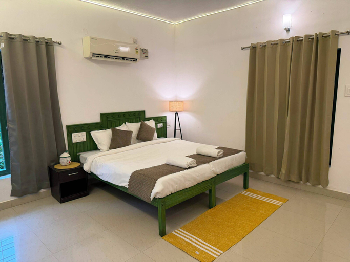 Others 4, Hasu Stay, Kodagu