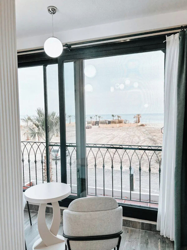Others 4, one lıfe otel, Ayvalık