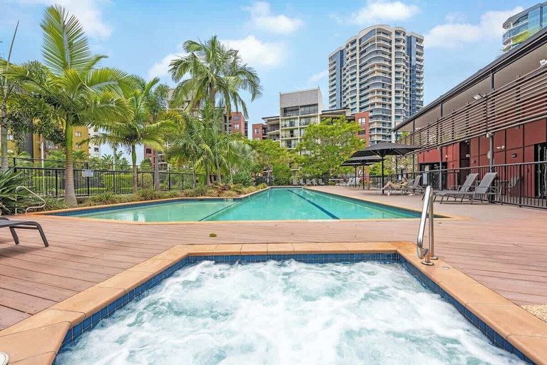 Others 4, Resort Hideaway - Pool, Gym, Bbq, Tennis Court!, Brisbane