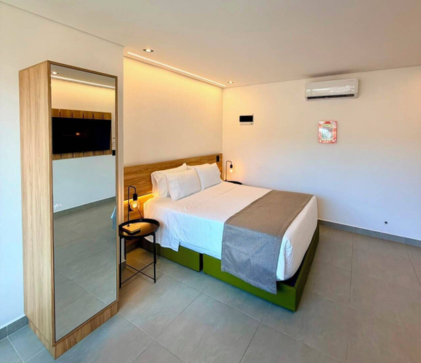 Others 5, ONCE SUITES, Envigado