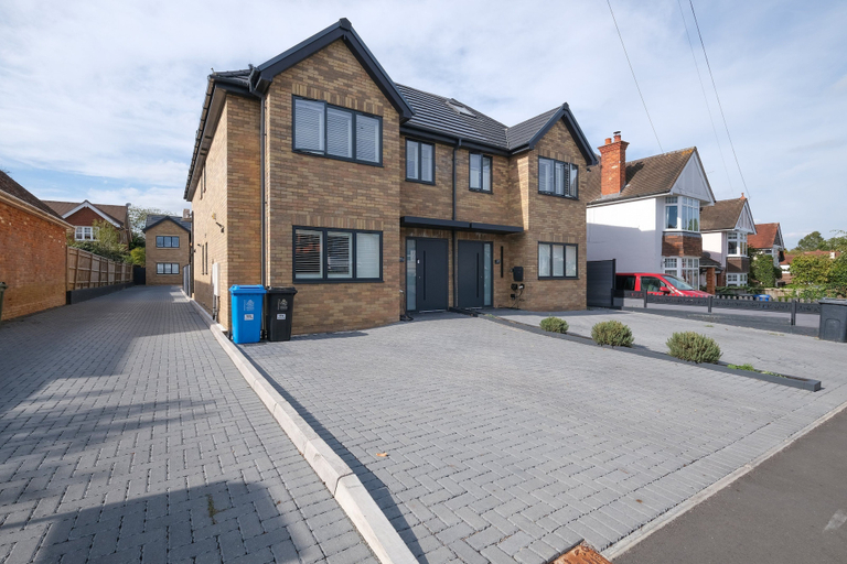 Others 4, Luxaura Homes 6 Bed Detached House, Windsor and Maidenhead