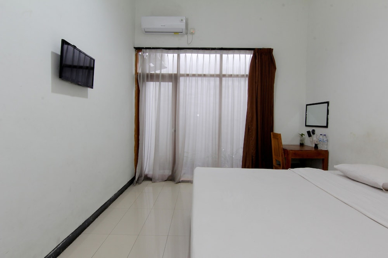 Bedroom 5, The Fort Hotel, Bantul
