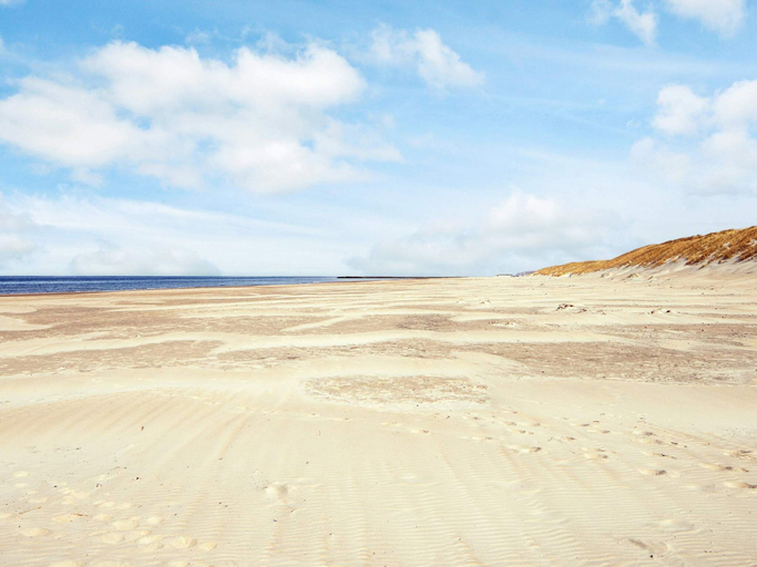 Others 5, 5 Star Holiday Home in Lokken, Hjørring