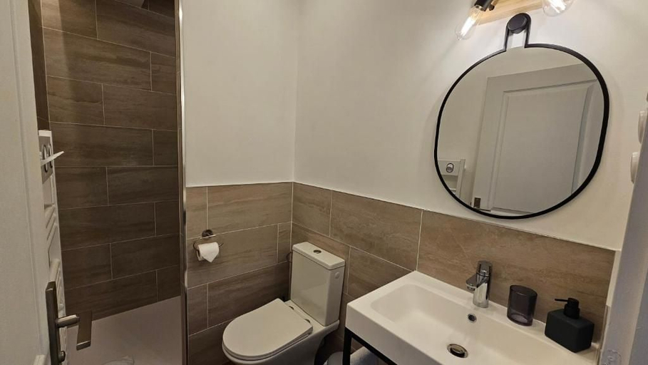 Bathroom 5, La Suite Gignac, Hérault