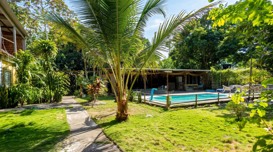 Others 5, Casa com Piscina e Churrasqueira no Ponta do Ramo, Ilhéus