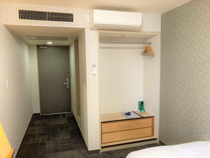 Bedroom 3, Bayside Hotel Ryugu, Anan