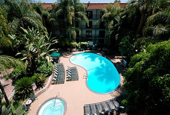 Others 5, Radisson Suites Buena Park, Orange