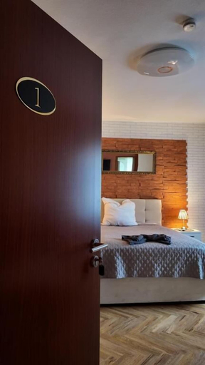 Others 4, EVIA Hotel restaurant, Recklinghausen