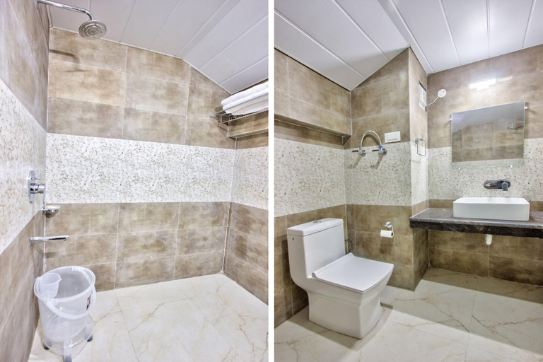 Bathroom, HOTEL MANALI BOUTIQUE, Kullu