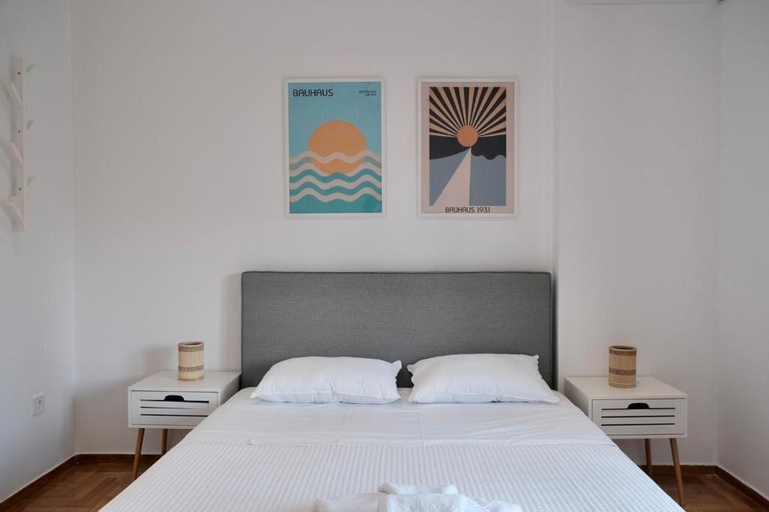 Bedroom 2, SynPiraeus Apartments & Studios, Attica