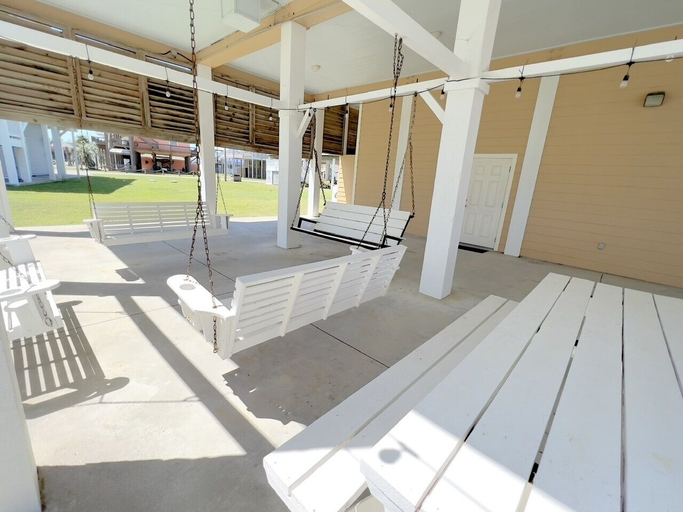 Others 3, Making Waves 4 Bedroom Home by RedAwning, Galveston
