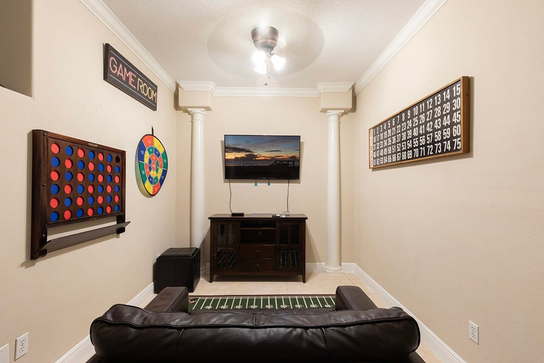 Others 2, Charming Townhouse With Private Patio at Reunion, Osceola