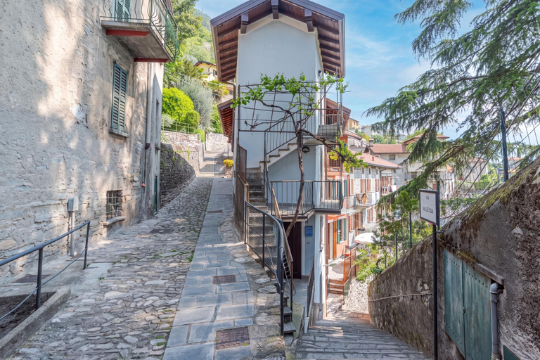 Others 4, Casa Valleggia, Como