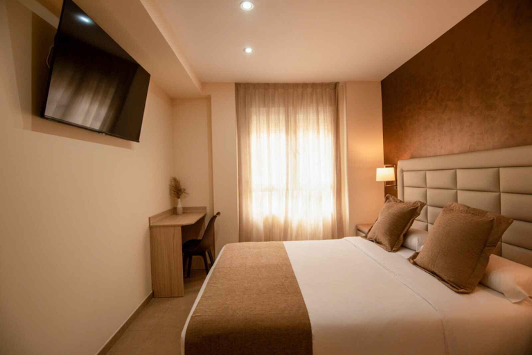 Bedroom 2, Hostal Ágora, Valencia