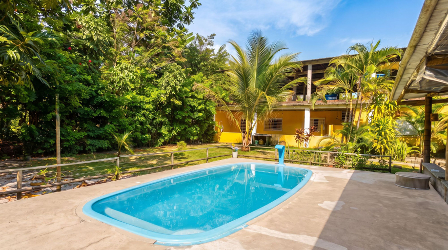 Others 1, Casa com Piscina e Churrasqueira no Ponta do Ramo, Ilhéus