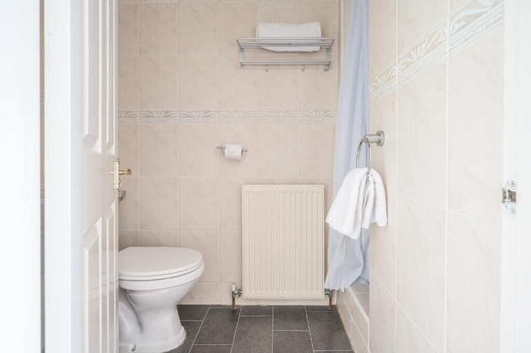 Bathroom, Lonsdale House, Cumbria