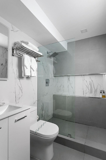 Bathroom, ULTRA exciting Apartment at Boardwalk, Broward