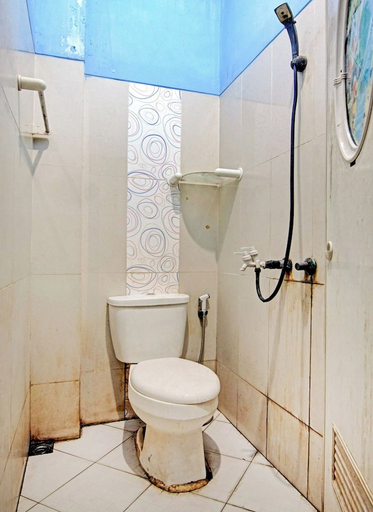 Bathroom 4, Hotel O Aliyah Syariah, Jakarta Barat