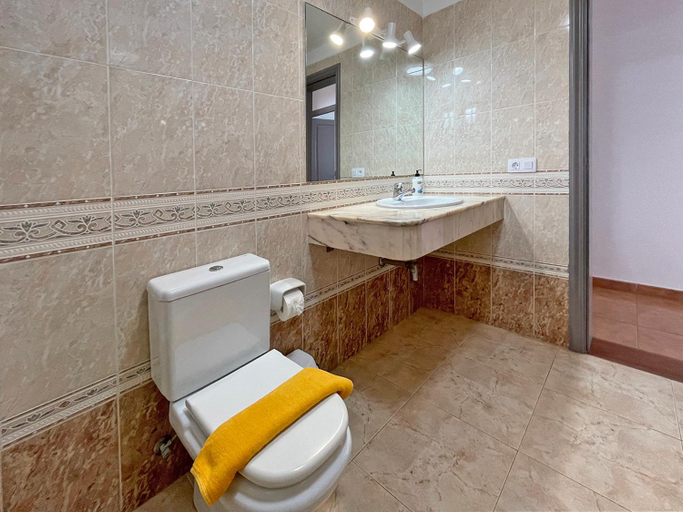 Bathroom 3, Villa Charlotte, Las Palmas