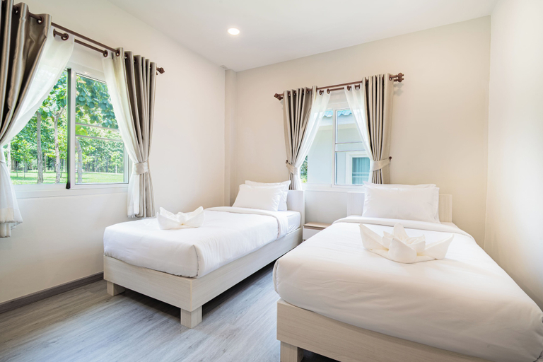 Others 2, Baan Nam Nan, K. Phu Pieng