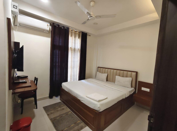 Others 2, Hotel Raj, Golaghat