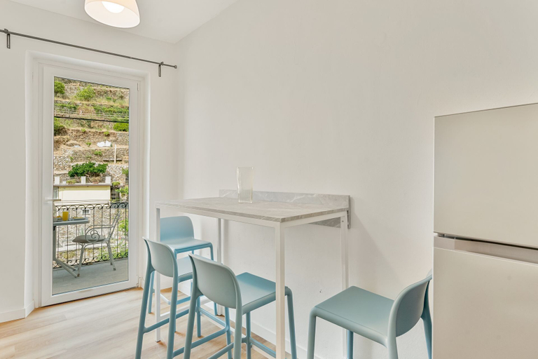 Others 5, Family Apartment & Terrace in Manarola, La Spezia