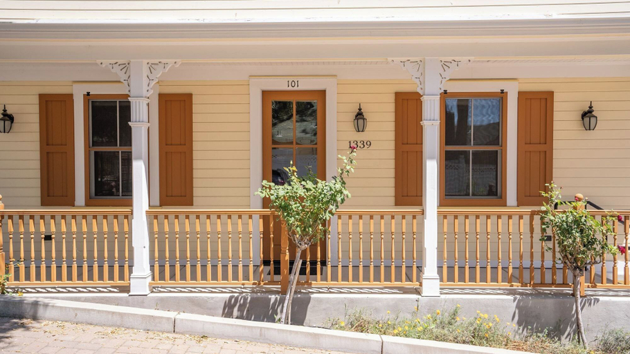 Others 3, Lewis Loft by Avantstay Two Suites + Walk to Town Paso Robles, San Luis Obispo