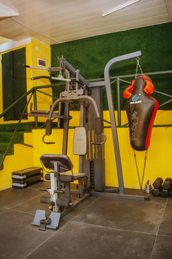 Others 5, Fortaleza Guesthouse, Ingombota