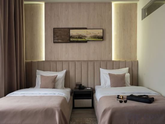 Others 4, Kiropol Airport Hotel, Rudaki