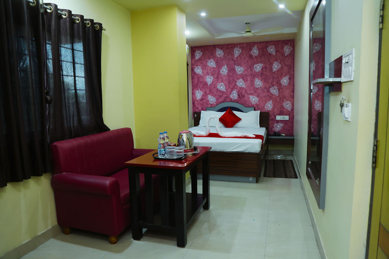 Others 2, Hotel California International, North 24 Parganas