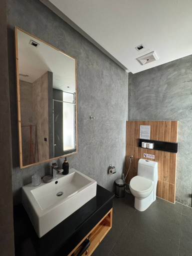 Others 4, Sunrise Studio, Nai Harn, Desk, Rooftop Pool, Phuket Island