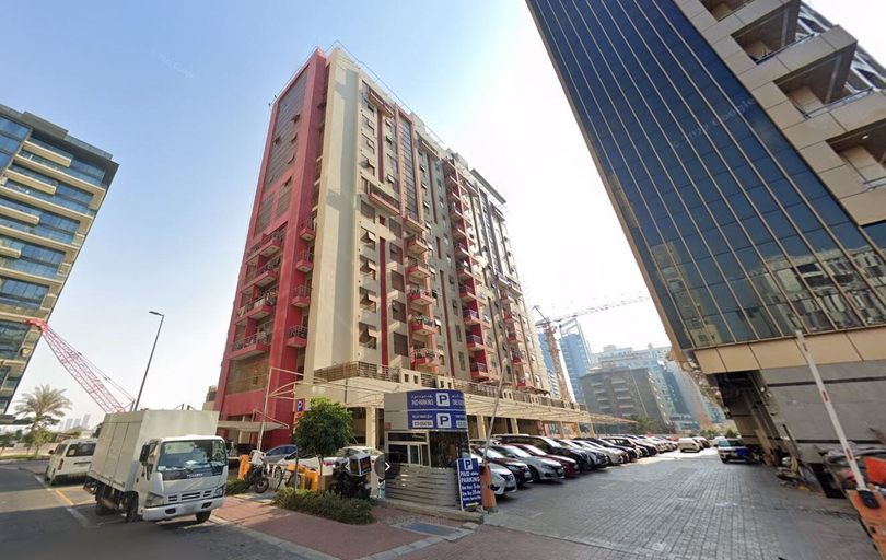 Others 4, Twin Bed Partition Room Near ICM Metro, Dubai