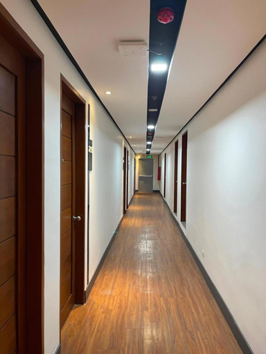 Bathroom 5, Boulevard Pension Hotel powered by Cocotel, Cebu City