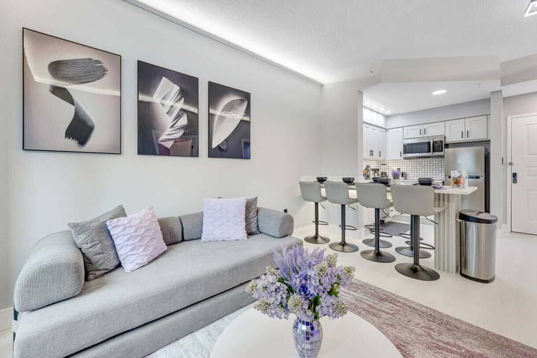 Others 2, Disney Area Suite w/ Pool & Full Kitchen, Orange