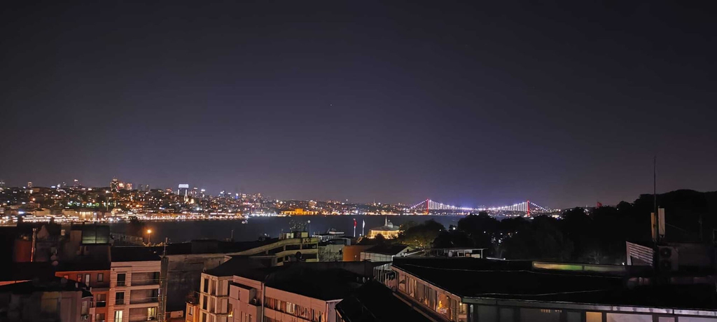 Others 5, hilltop hostel, Fatih