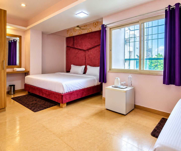 Others 2, Deluxe Room Riboila, Indore