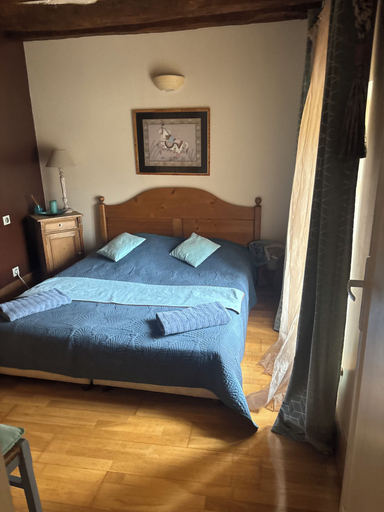 Bedroom 5, Domaine de montboulon, Yonne