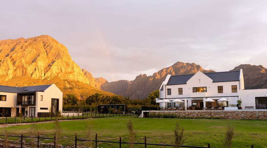 Others 5, Kleine Banhoek Manor, Cape Winelands