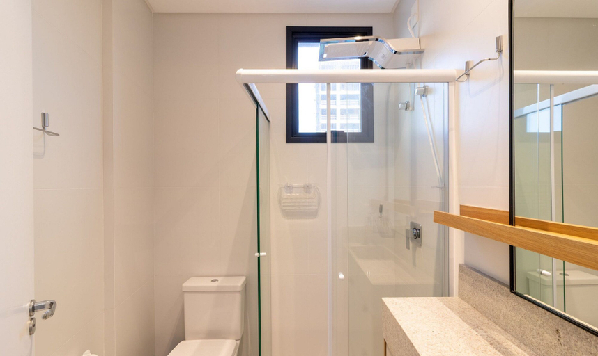 Others 5, Apto w/ 3 En-suites, BBQ & Ocean View Rih0203, Porto Belo