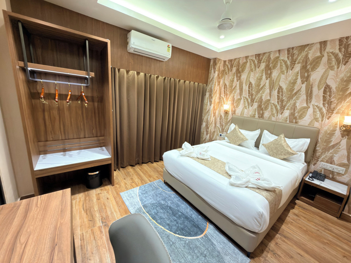 Others 3, City Plaza Hotel, Sonitpur