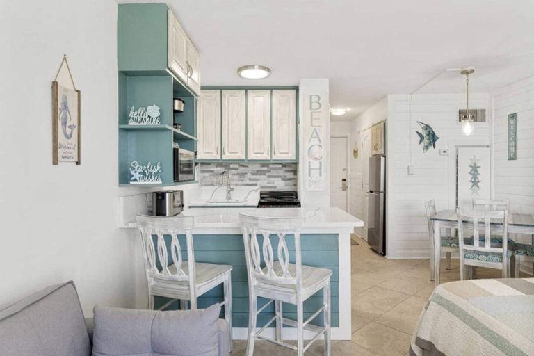 Others 4, Beach Front Ocean View Condo - Top of the Gulf 804, Bay
