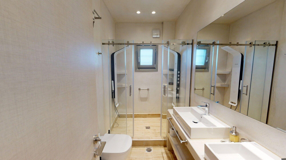 Bathroom 4, Kallia Suites, Thessaly