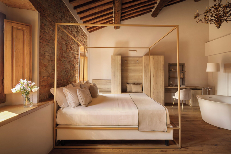 Bedroom 3, Villa Barberino, Arezzo
