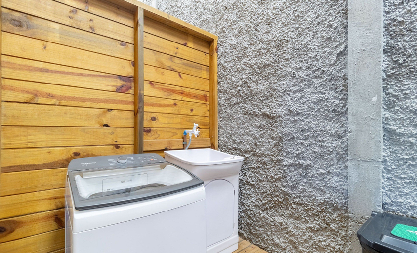 Others 2, Rustic Loft w/ Patio+garden Near Beach Nde0002, Florianopolis