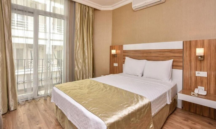 Bedroom 4, Acem Hotel, Ayvalık