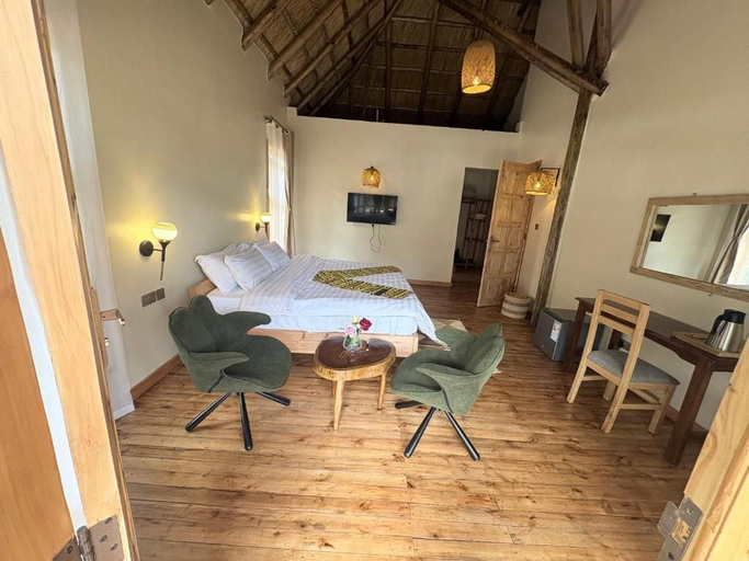 Others 4, Calm Waters Ecolodge Entebbe, Busiiro